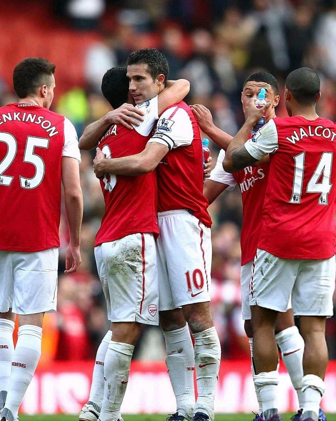 足球直播-关于费耶诺德训练开放日；清晨复出首秀引欢呼；意甲在即；控场能力受关注的信息-足球直播